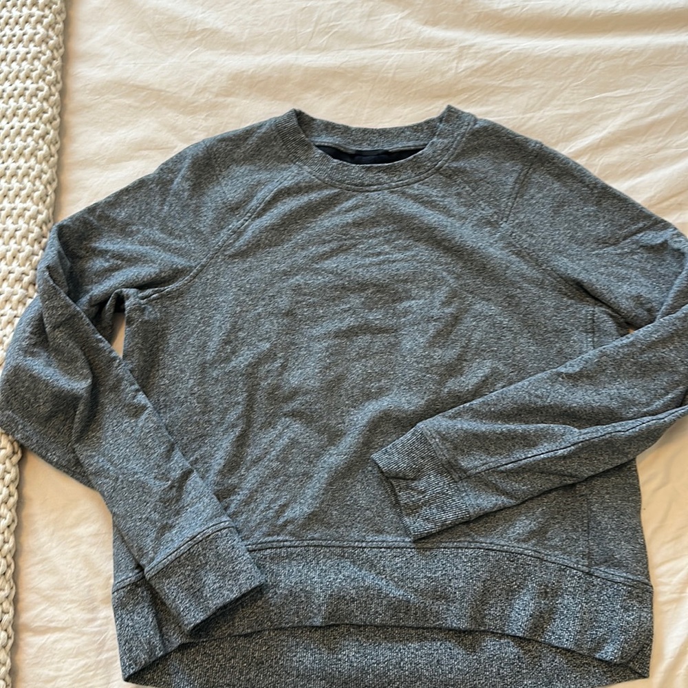 Lululemon Women’s Marl Grey Sweatshirt